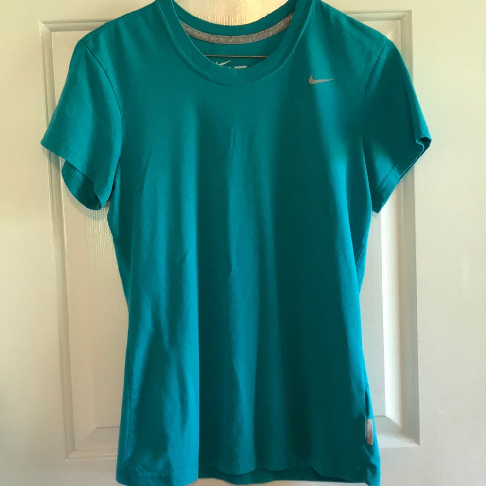 Nike dri-fit T-shirt